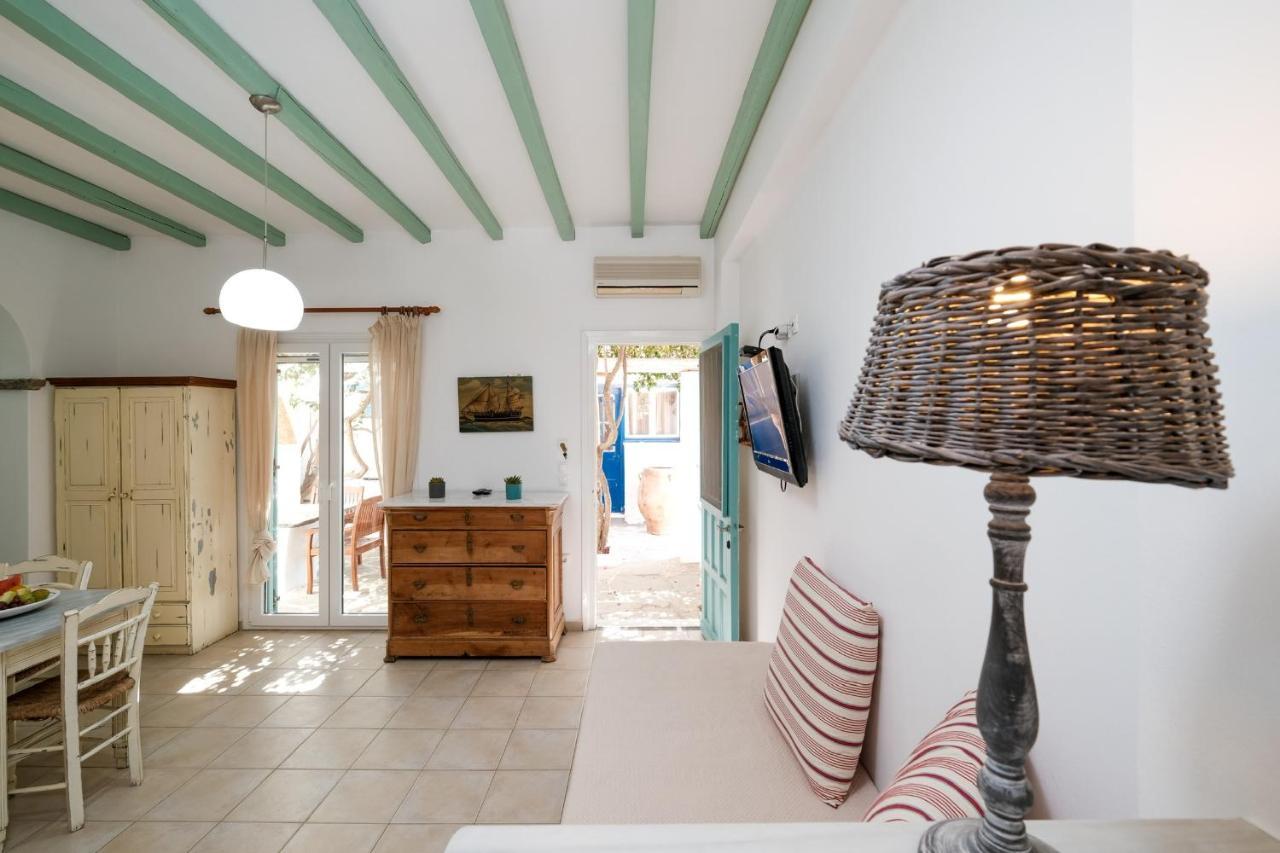Golden Beach Studios & Suites Tinos Exterior photo